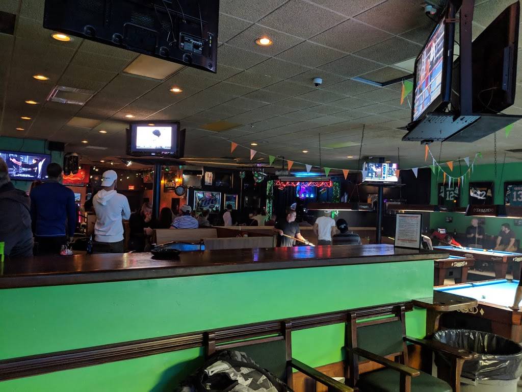 OBrians Sports Bar & Grill | restaurant | 1801 N Green River Rd, Evansville, IN 47715, USA | 8124014630 OR +1 812-401-4630