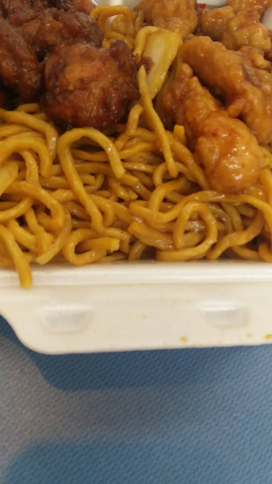 Sakura Express | restaurant | 352 4 Seasons Town Center Ent, Greensboro, NC 27407, USA | 3368525198 OR +1 336-852-5198