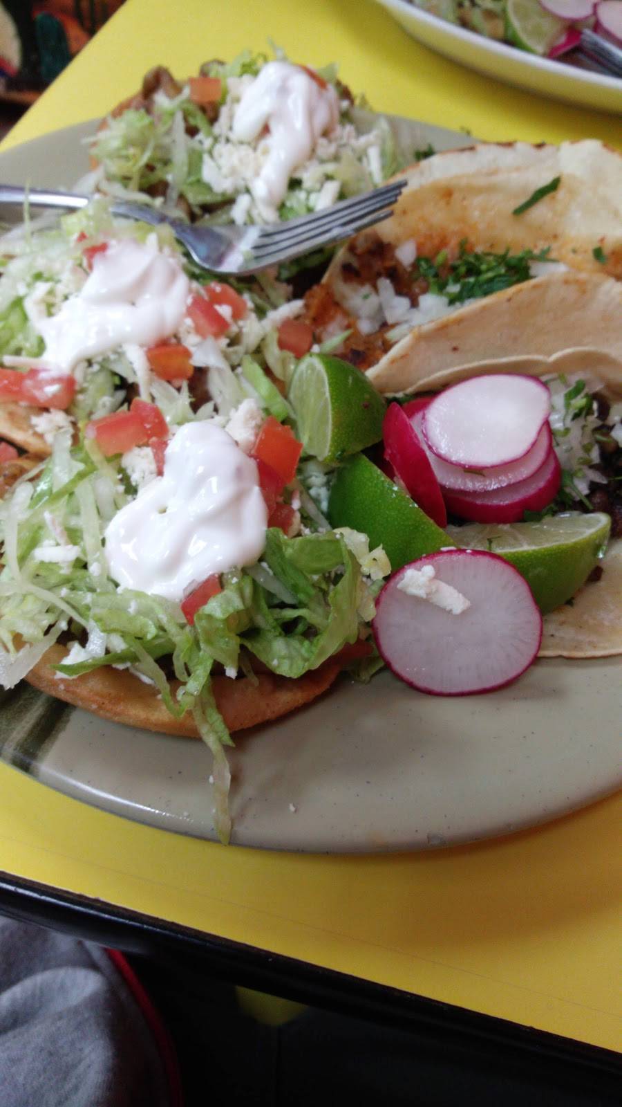 Tacos El Nevado | restaurant | 4715 Central Ave, Charlotte, NC 28205, USA | 7045634667 OR +1 704-563-4667