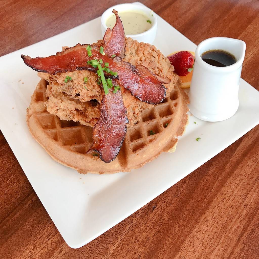 Tavern House Kitchen + Bar | restaurant | 333 Bayside Dr, Newport Beach, CA 92660, USA | 9496738464 OR +1 949-673-8464