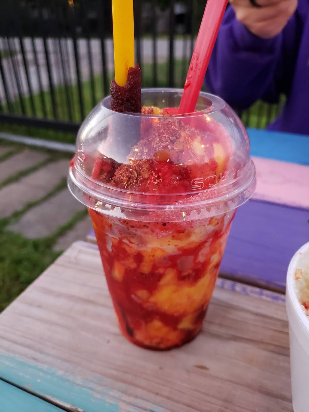 Momos Yukis | restaurant | 3306 Orlando St, Houston, TX 77093, USA | 7133922449 OR +1 713-392-2449