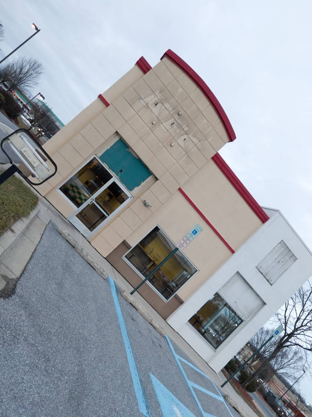 KFC | restaurant | 1314 Londontown Blvd, Eldersburg, MD 21784, USA | 4107952097 OR +1 410-795-2097