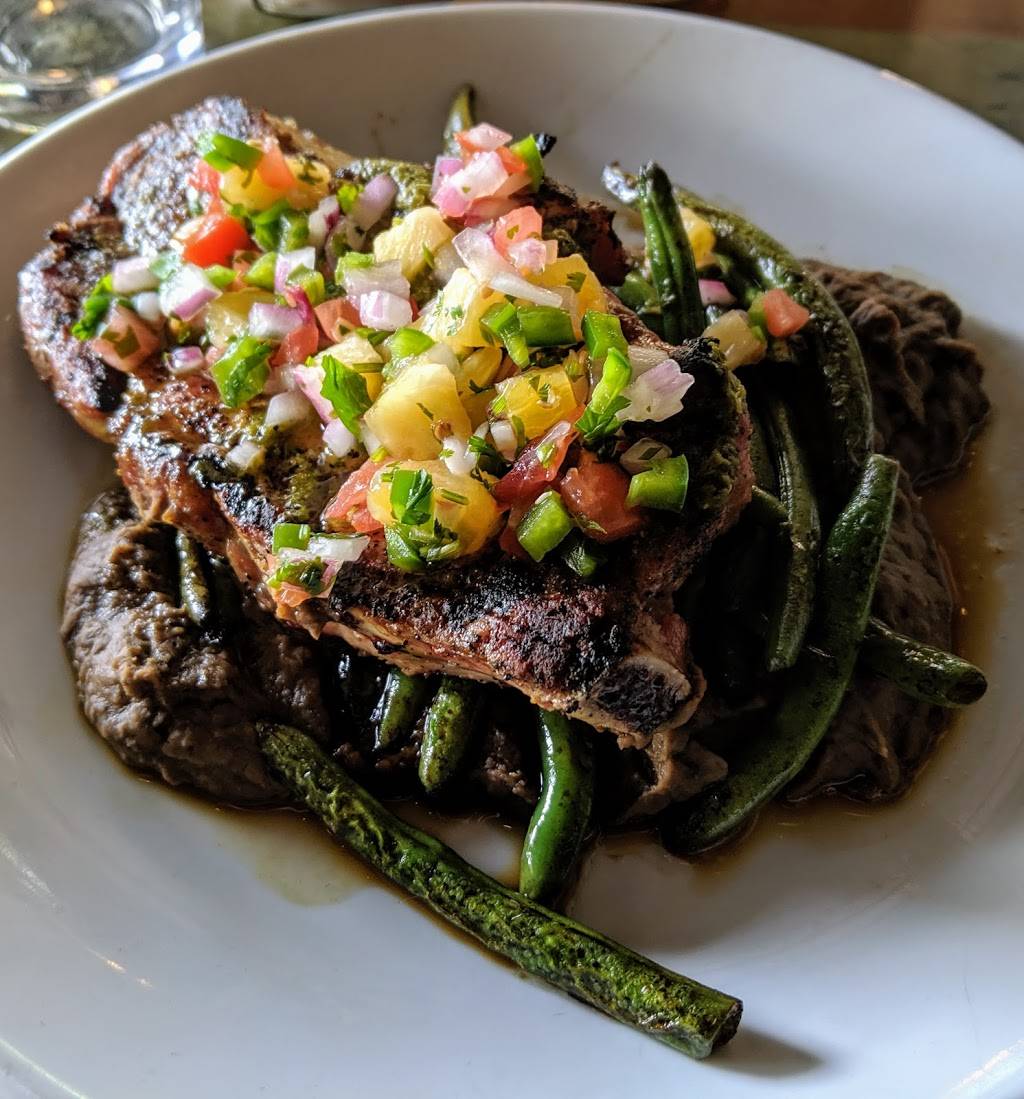 Strongwater Food and Spirits | restaurant | 401 W Town St, Columbus, OH 43215, USA | 6149283170 OR +1 614-928-3170