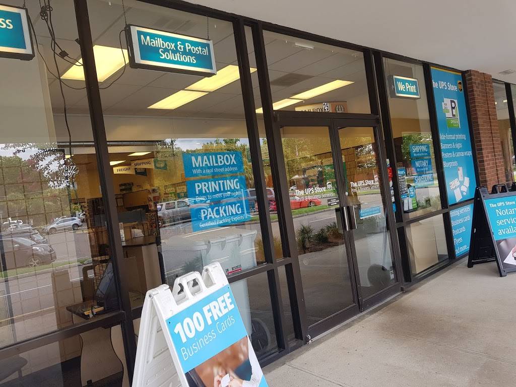 Merchants Village | shopping mall | 520 Folly Rd, Charleston, SC 29412, USA | 4045753200 OR +1 404-575-3200