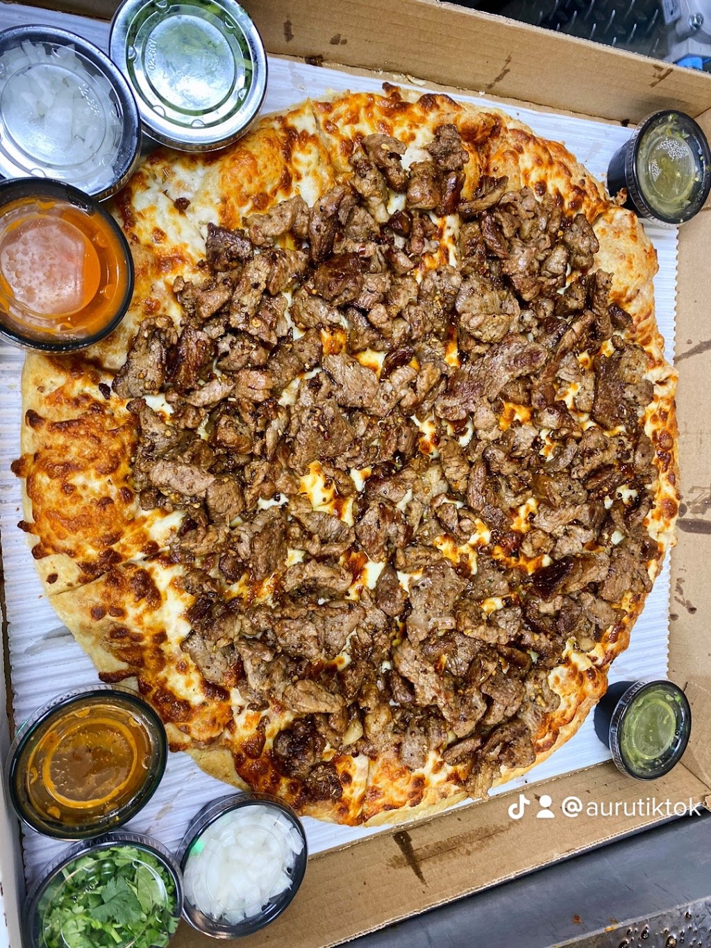 Mendia’s MexicanPizza-food truck | restaurant | 1611 W Bristol St, Elkhart, IN 46514, USA | 5743229681 OR +1 574-322-9681