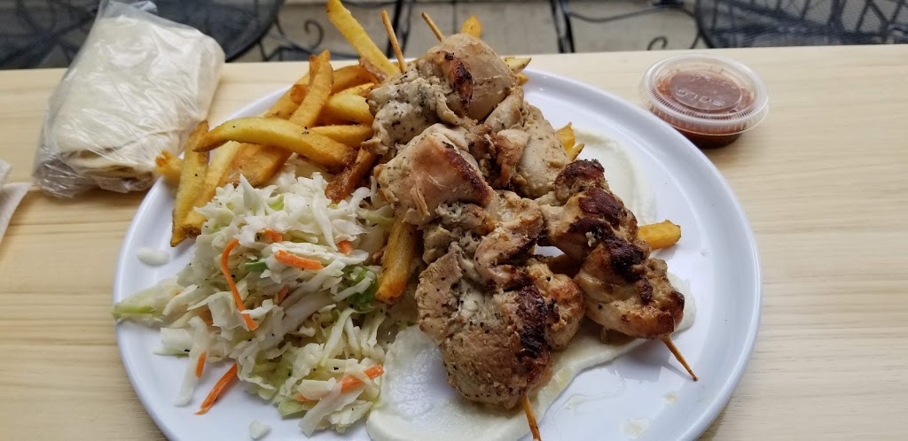 Zaytoon Lebanese Kitchen | restaurant | 1150 Huron Rd E, Cleveland, OH 44115, USA | 2167955000 OR +1 216-795-5000