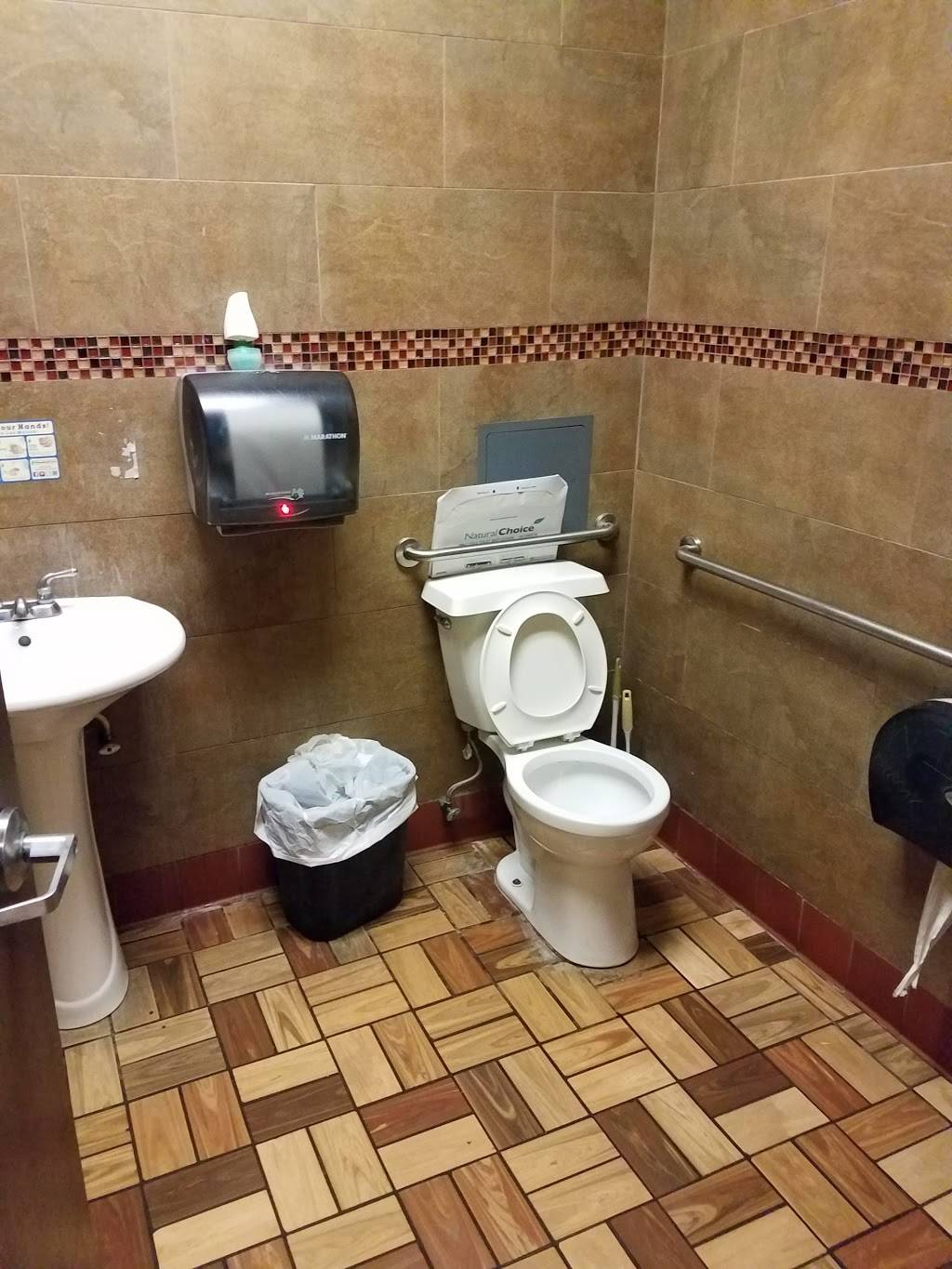 Juan Pollo | restaurant | 3045 S Archibald Ave # A, Ontario, CA 91761, USA | 9099230366 OR +1 909-923-0366