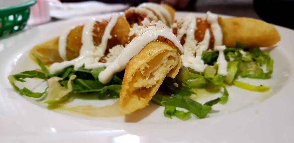 Rincon Mexicano Somerville | cafe | 99 Broadway, Somerville, MA 02145, USA | 6177761200 OR +1 617-776-1200