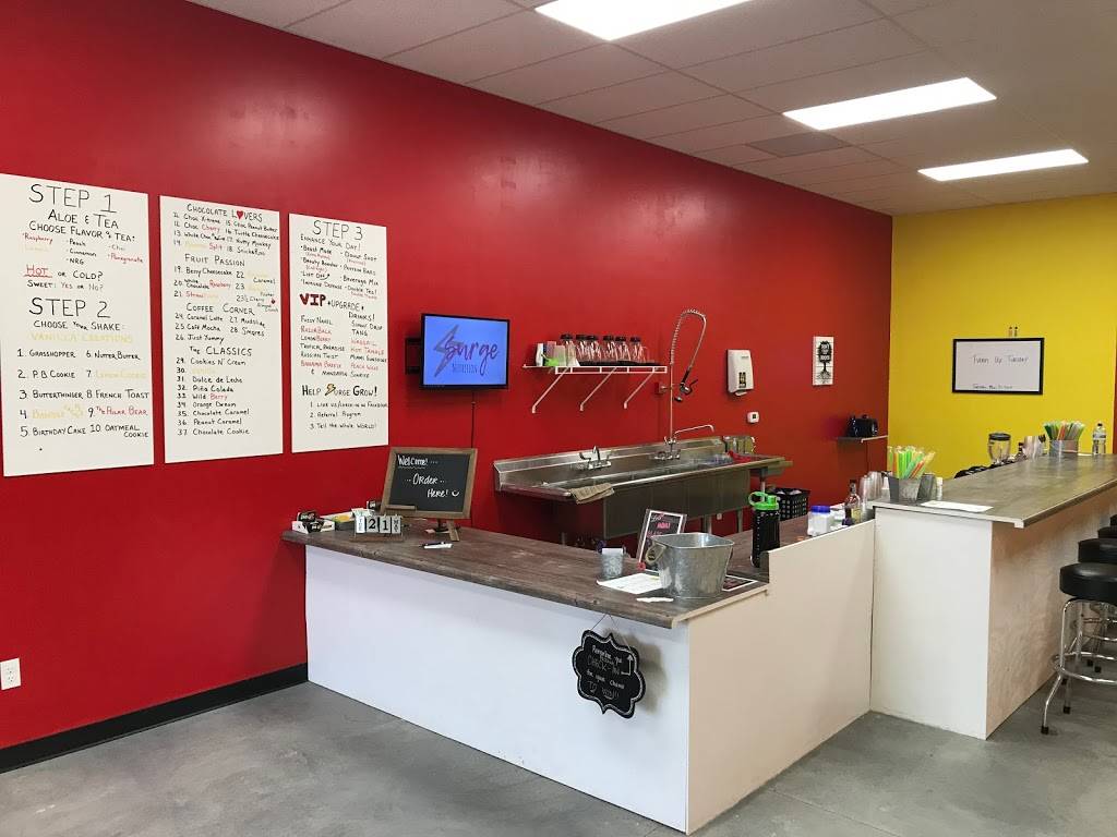 Surge Nutrition & Fit Club | restaurant | 315 E Main St, Hortonville, WI 54944, USA | 9208507839 OR +1 920-850-7839