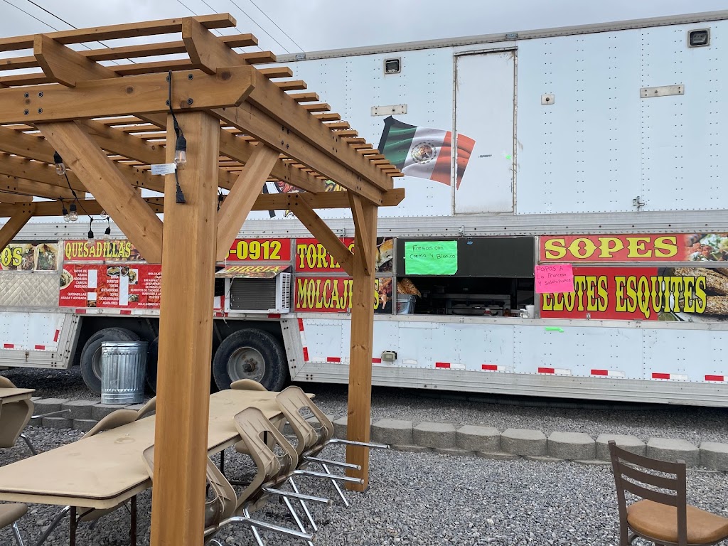 Taqueria 3 Espuelas | restaurant | 7944 N 9550 W, Lehi, UT 84043, USA | 3852300912 OR +1 385-230-0912