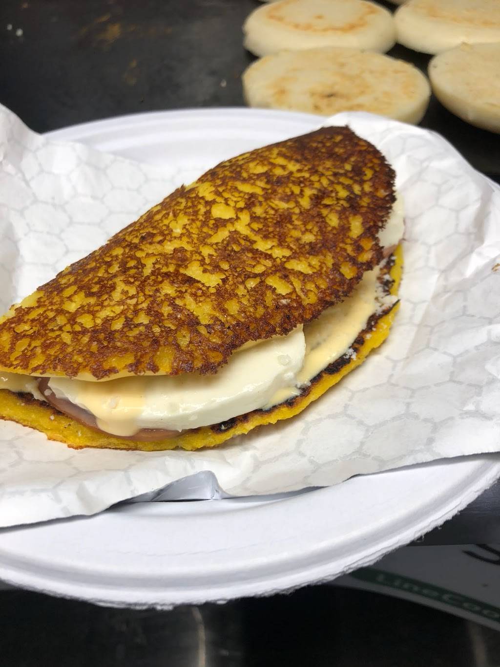 The Corner Venezuelan Food | restaurant | 3435 Archdale Dr, Raleigh, NC 27614, USA | 9195396780 OR +1 919-539-6780