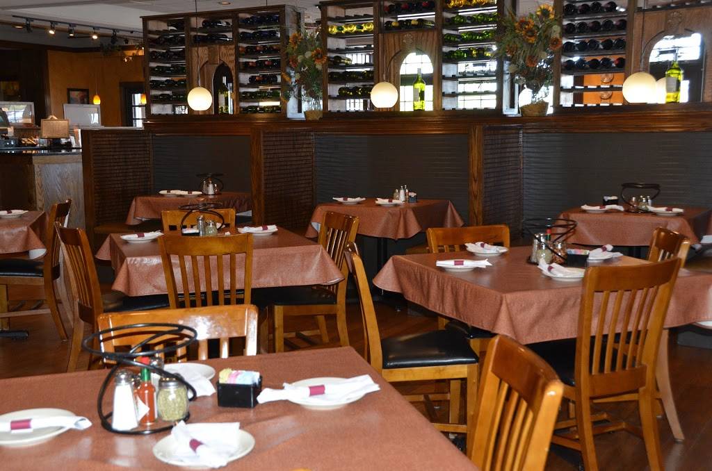 Julliannis Pizza | meal delivery | 7239 W College Dr, Palos Heights, IL 60463, USA | 7083614222 OR +1 708-361-4222