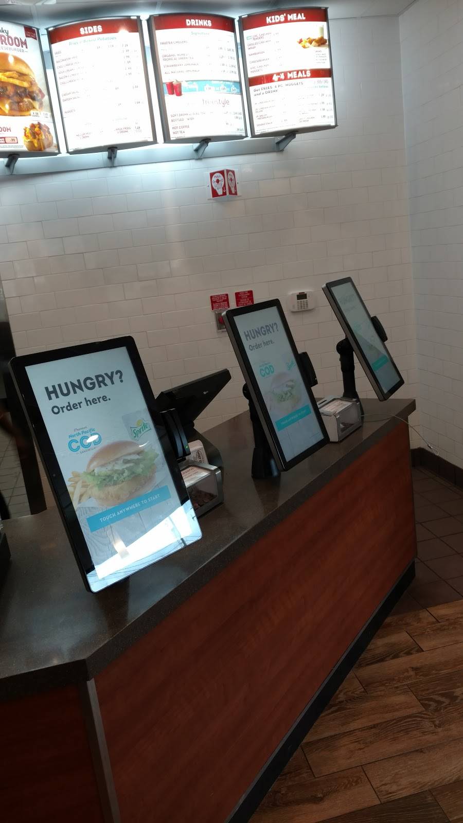 Wendys | restaurant | 1061 Michigan St NE, Grand Rapids, MI 49503, USA | 6164540186 OR +1 616-454-0186