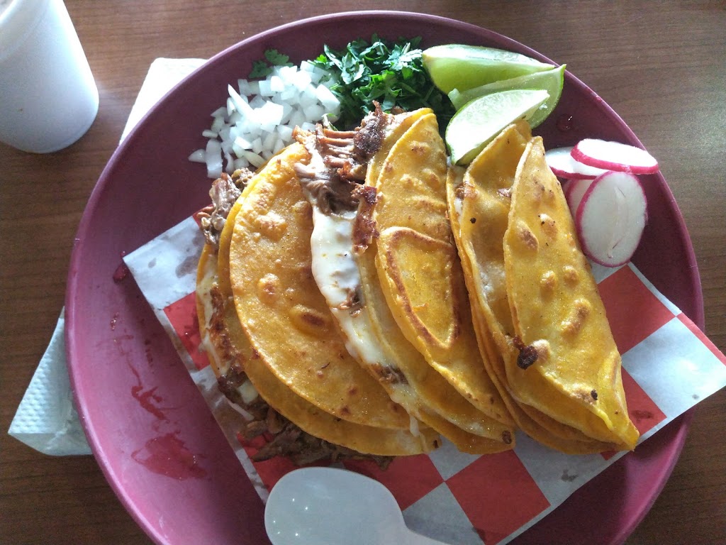 El Itacate Mexican Food LLC | restaurant | 705 Century Ave N, Maplewood, MN 55119, USA | 6514930664 OR +1 651-493-0664