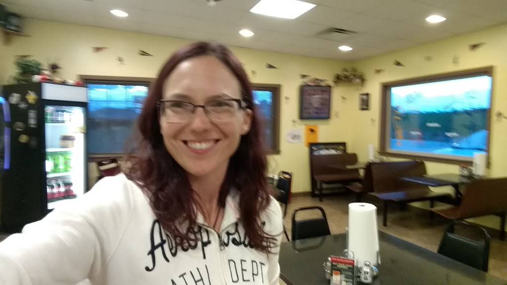 Treasas Pizza & Subs | restaurant | 2564 Delta Rd, Brogue, PA 17309, USA | 7179279545 OR +1 717-927-9545