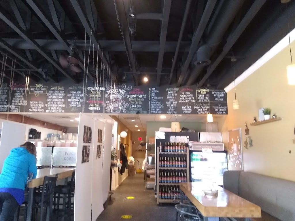 Pammys Place | restaurant | 68 Airport Rd, Fitchburg, MA 01420, USA | 9786273079 OR +1 978-627-3079