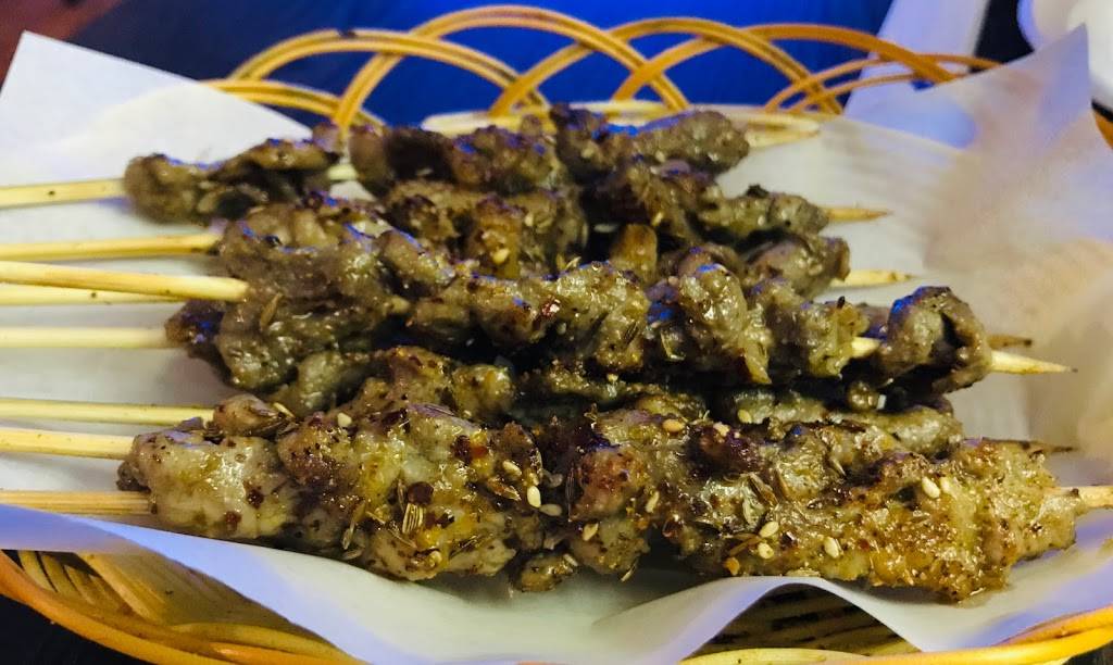 M Hoo Grill | restaurant | 5905 Boulevard Monk, Montréal, QC H4E 3H5, Canada | 5147477377 OR +1 514-747-7377