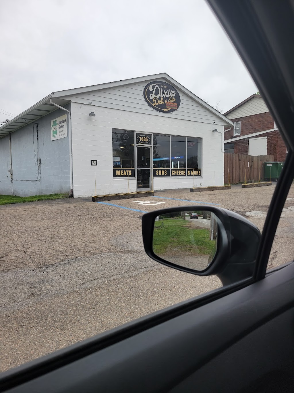 Dixies Deli & Subs | restaurant | 1635 Dutch Ridge Rd, Beaver, PA 15009, USA | 7243710479 OR +1 724-371-0479