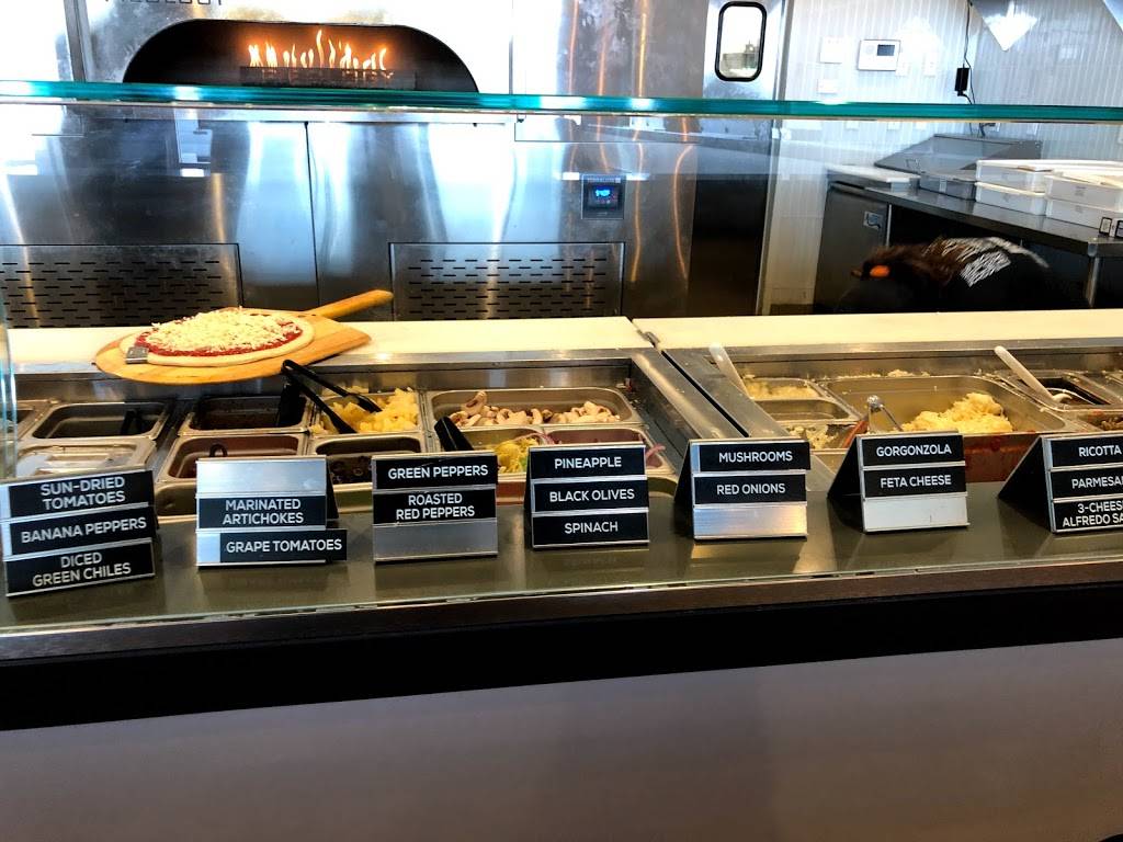 Pieology Pizzeria El Paso, Towne Marketplace | restaurant | 6450 N Desert Blvd Suite G101-102, El Paso, TX 79912, USA | 9152391000 OR +1 915-239-1000