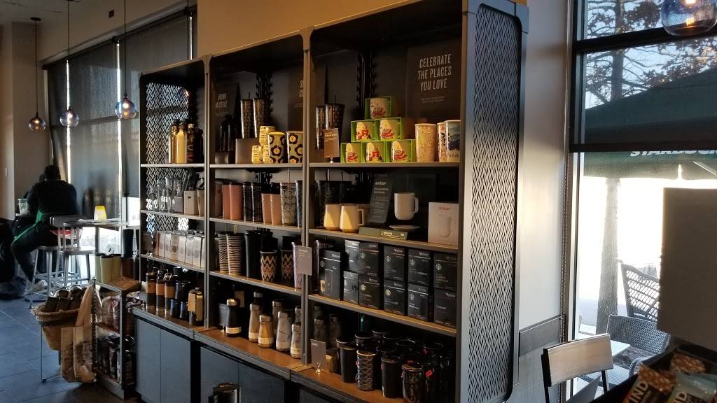 Starbucks | cafe | 7696 J, Richmond Hwy, Alexandria, VA 22306, USA | 7037170910 OR +1 703-717-0910