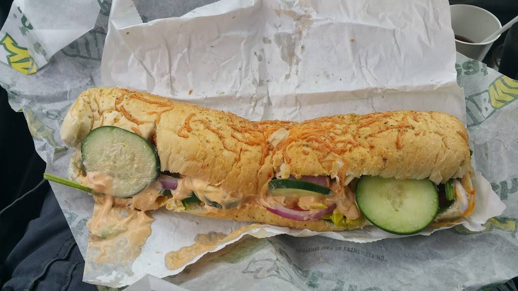 Subway | restaurant | 8709 W Ridge Rd, Elyria, OH 44035, USA | 4403220434 OR +1 440-322-0434