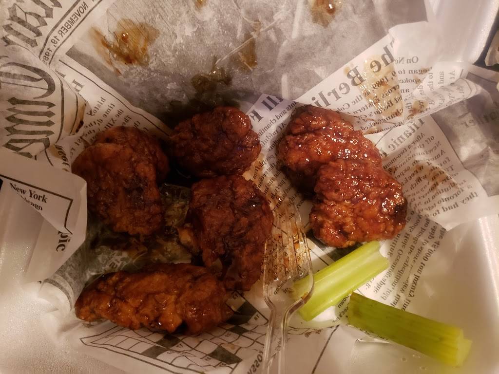 Hill City Pub | restaurant | 4017 Wards Rd, Lynchburg, VA 24502, USA | 4345829001 OR +1 434-582-9001