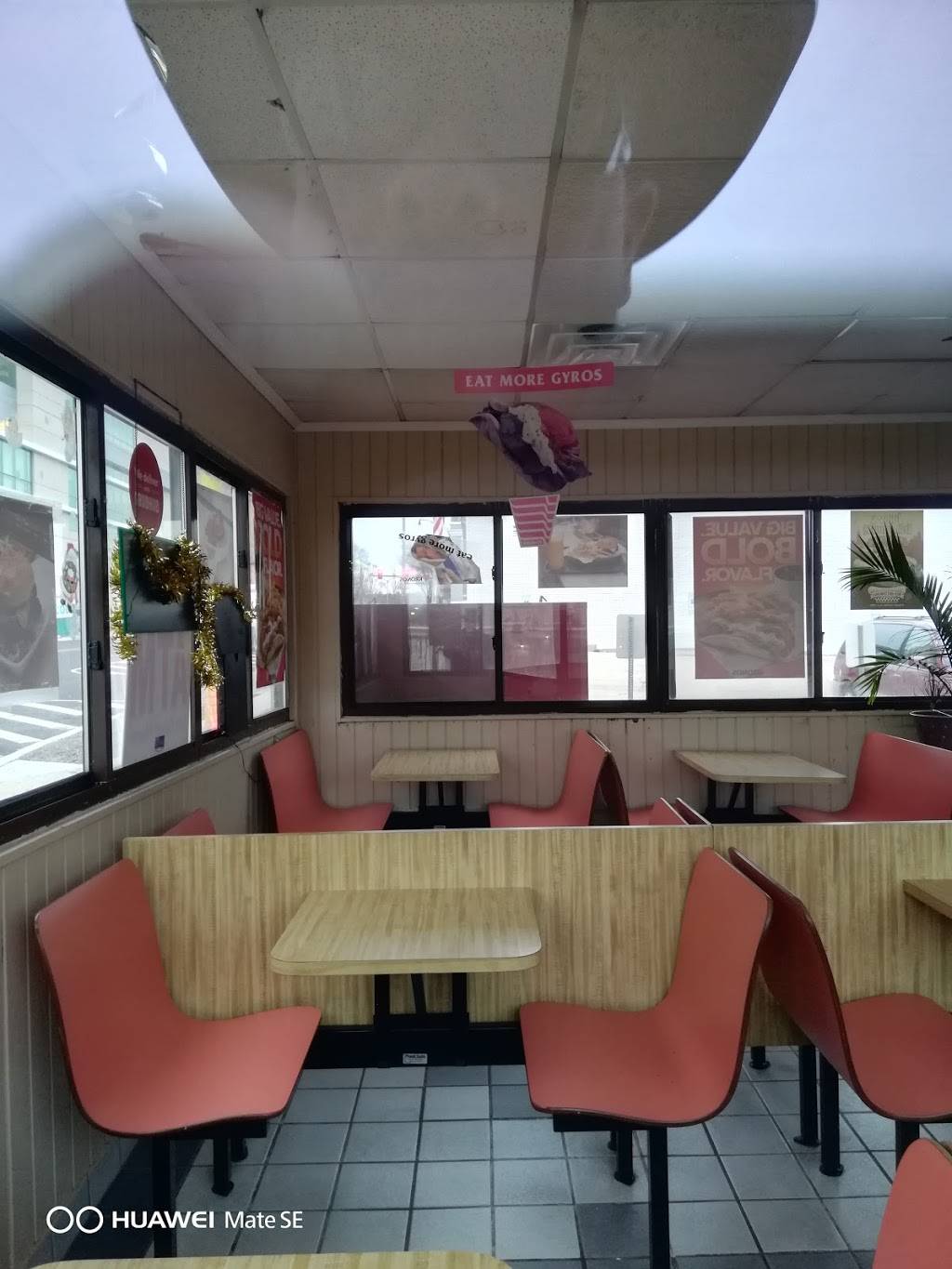 Andys house | restaurant | 31 S County St, Waukegan, IL 60085, USA | 8476625355 OR +1 847-662-5355