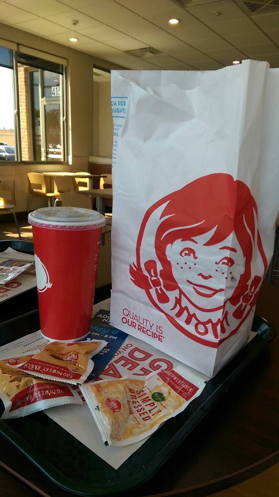 Wendys | restaurant | 4150 Grove Ave, Gurnee, IL 60031, USA | 8473363519 OR +1 847-336-3519