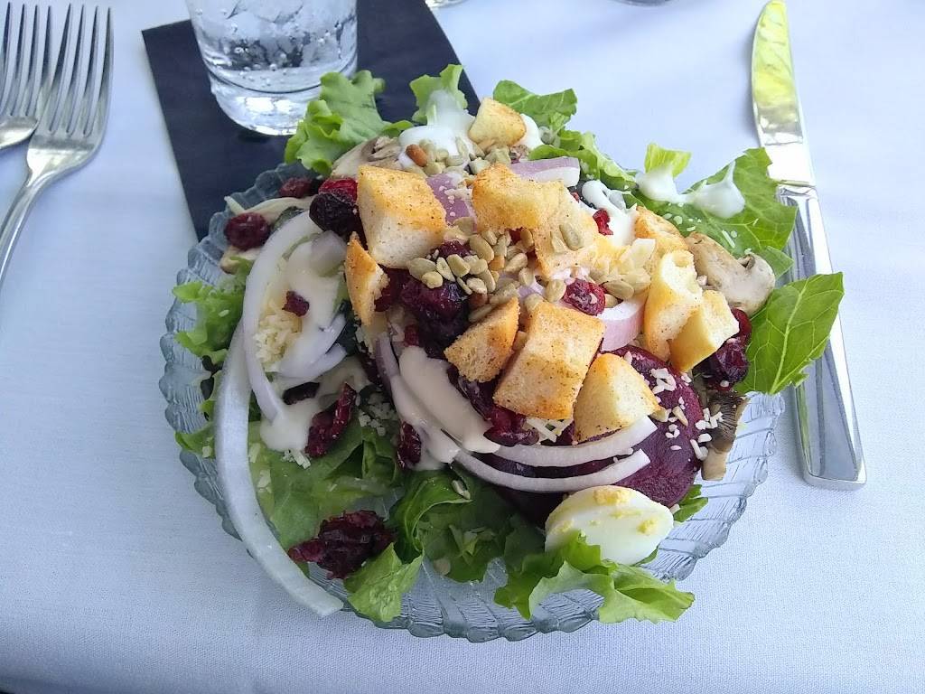 Rivers Bend | restaurant | 792 Riverview Dr, Green Bay, WI 54303, USA | 9205449860 OR +1 920-544-9860