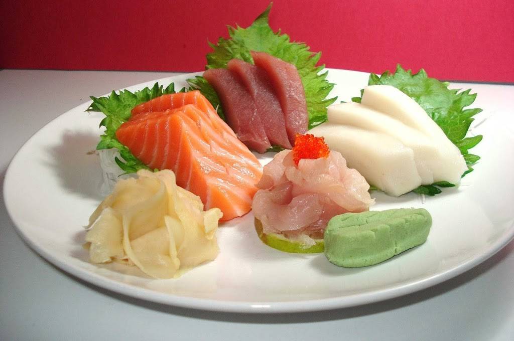 MoMo Sushi | restaurant | 17 Turnpike Square, Milford, CT 06460, USA | 2038777686 OR +1 203-877-7686