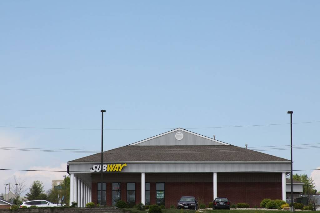 Subway | meal takeaway | 9223 N Oak Trafficway, Kansas City, MO 64155, USA | 8164208087 OR +1 816-420-8087