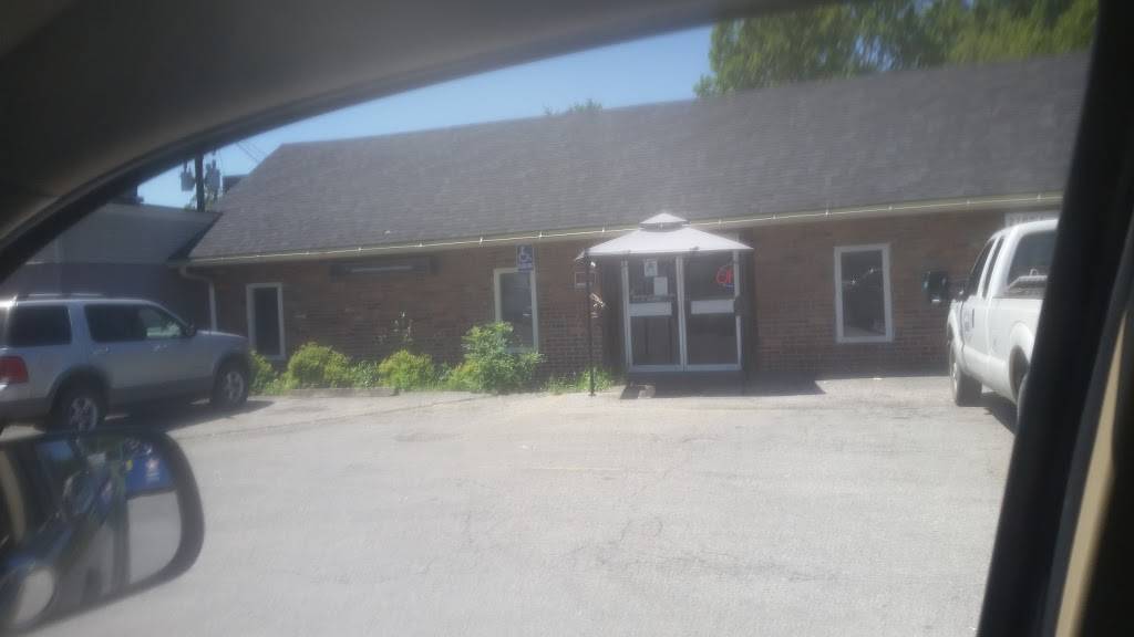 Mack Bros BBQ | restaurant | 2700 Rockford Ln, Louisville, KY 40216, USA | 5023844590 OR +1 502-384-4590