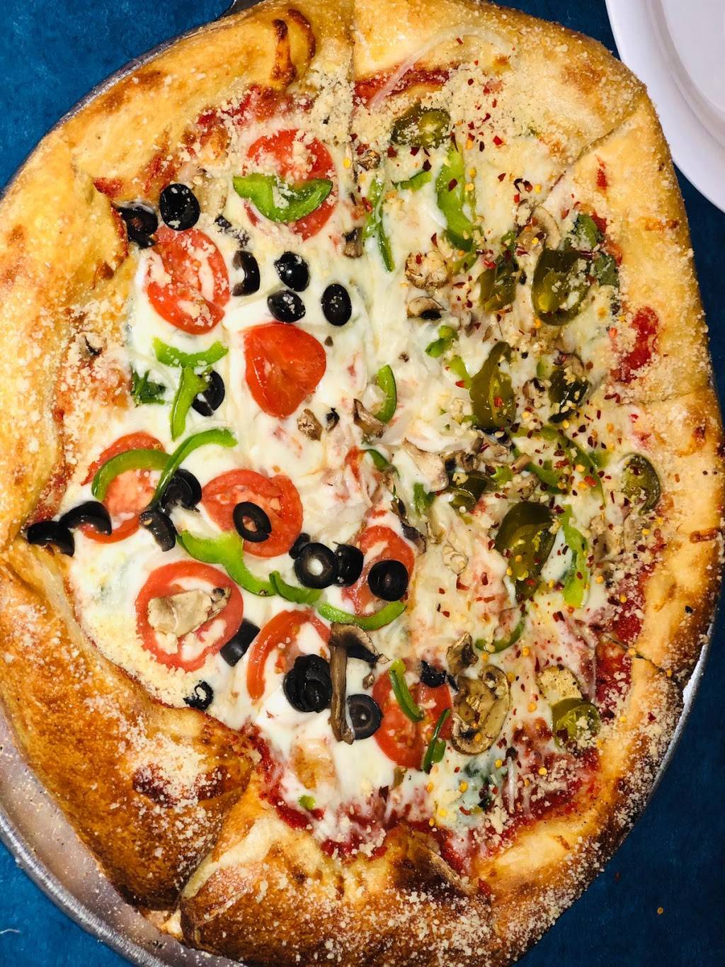 Mellow Mushroom | meal takeaway | 128 N College St, Auburn, AL 36830, USA | 3348876356 OR +1 334-887-6356