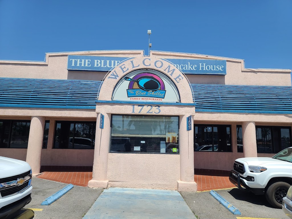 The Blue Skillet Pancake House | restaurant | 1723 E Charleston Blvd, Las Vegas, NV 89104, USA | 7023823330 OR +1 702-382-3330