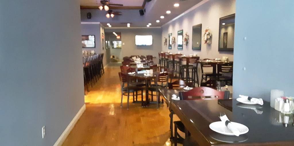 Bernards Gastropub & Eatery | restaurant | 303 S Jefferson St, Roanoke, VA 24011, USA | 5402062656 OR +1 540-206-2656