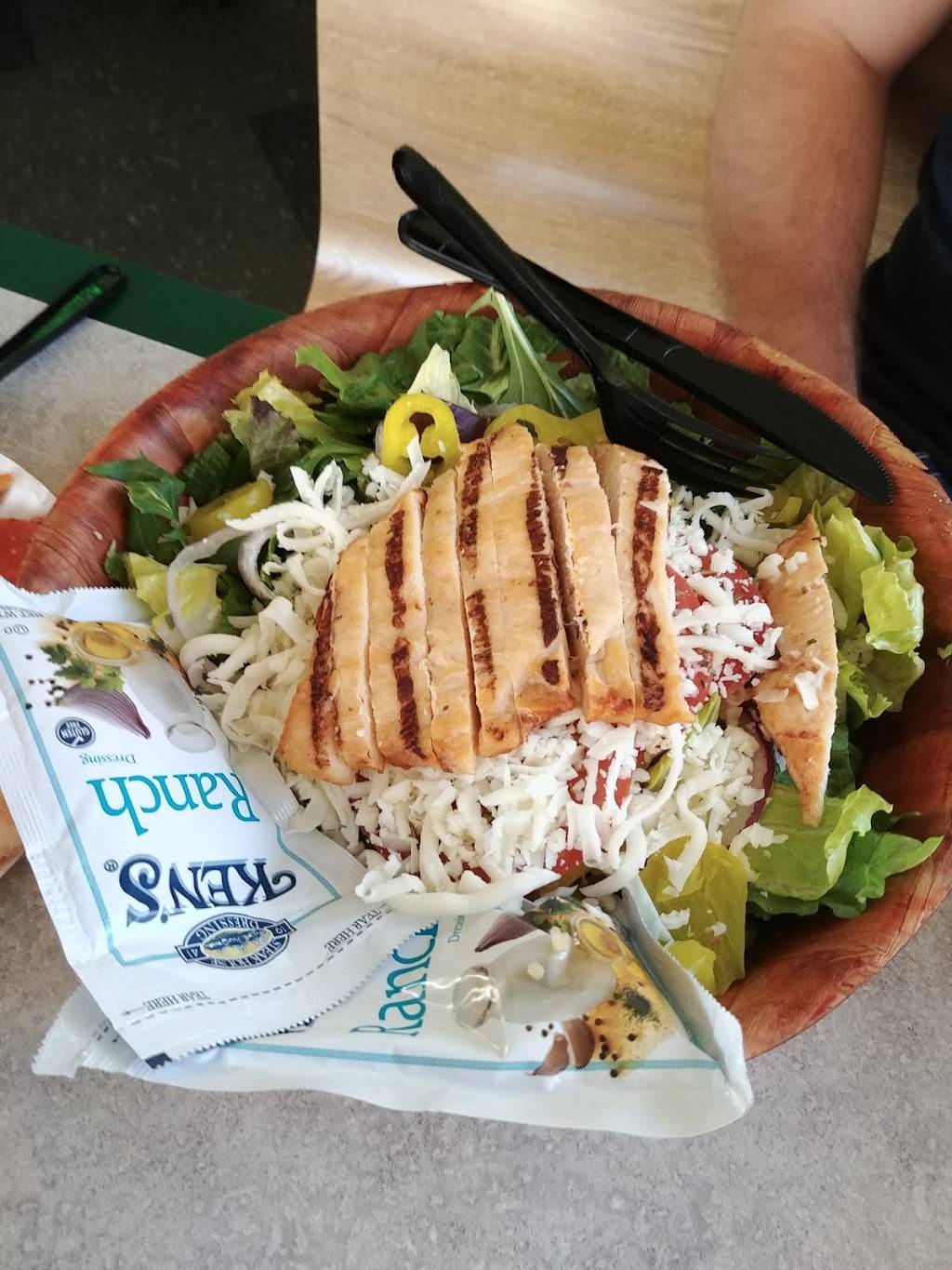 Borrillos Pizzeria and Beer & Wine Garden | restaurant | 88 San Marco Ave, St. Augustine, FL 32084, USA | 9048291133 OR +1 904-829-1133