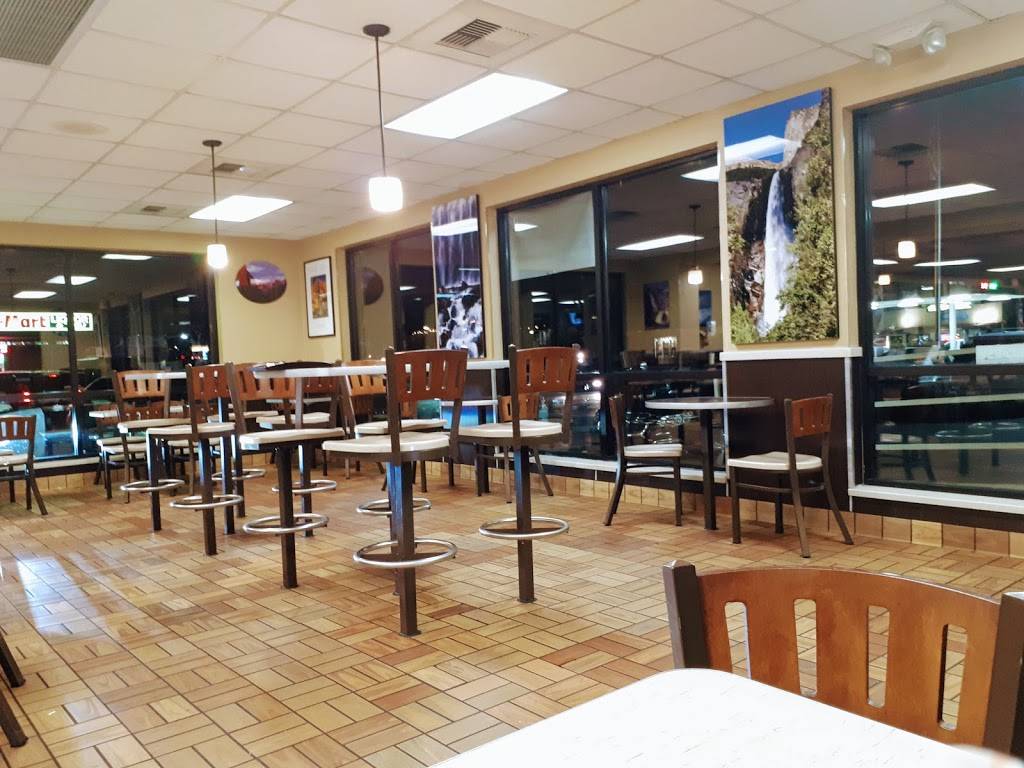McDonalds | cafe | 40112 CA-41, Oakhurst, CA 93644, USA | 5596833344 OR +1 559-683-3344