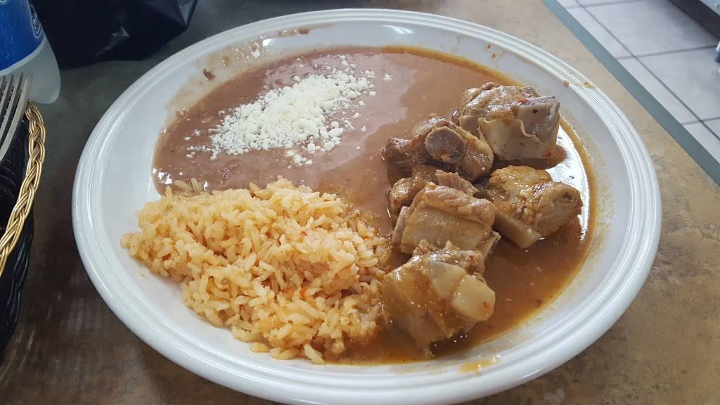 Emmas Taqueria | restaurant | 601 S C St, Madera, CA 93638, USA | 5593953030 OR +1 559-395-3030