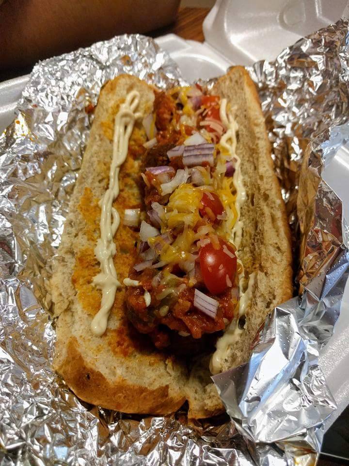 VEGGININIS PARADISE CAFE | restaurant | 15439 Mack Ave, Detroit, MI 48224, USA | 3133320447 OR +1 313-332-0447