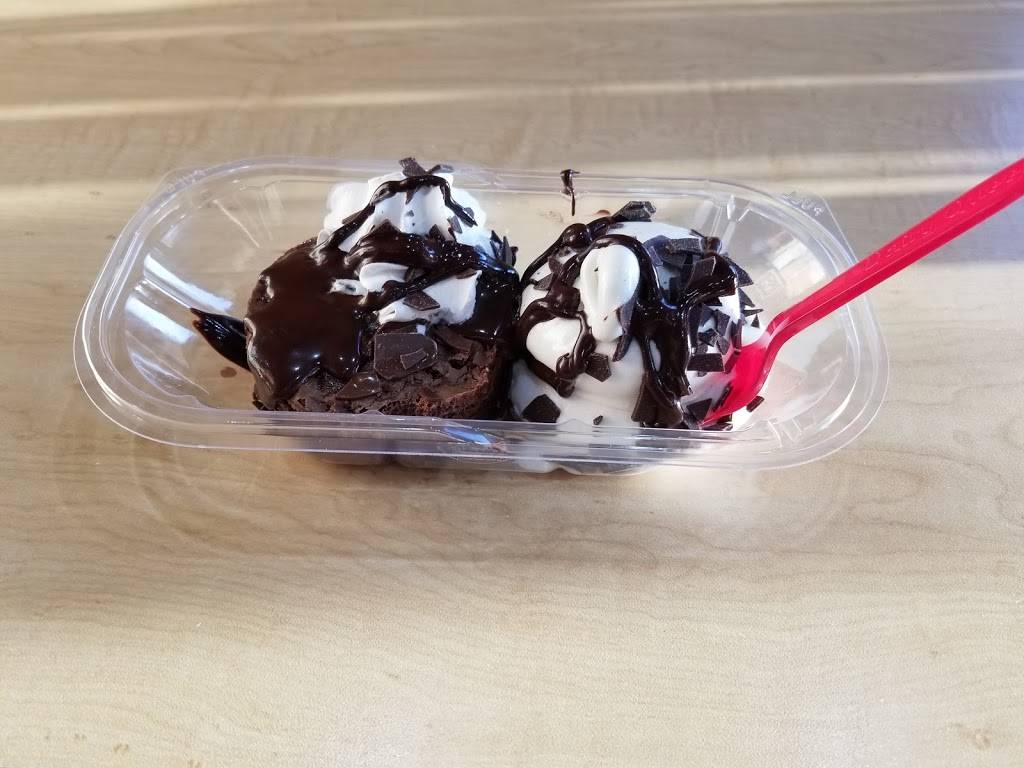 Dairy Queen Grill & Chill | restaurant | 1040 S Springfield Ave, Bolivar, MO 65613, USA | 4173266998 OR +1 417-326-6998