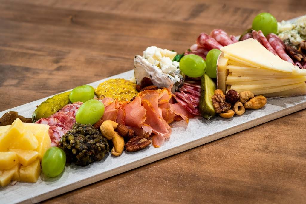 Curate | restaurant | 2930 Plaza Dr, Springfield, IL 62704, USA | 2176793554 OR +1 217-679-3554