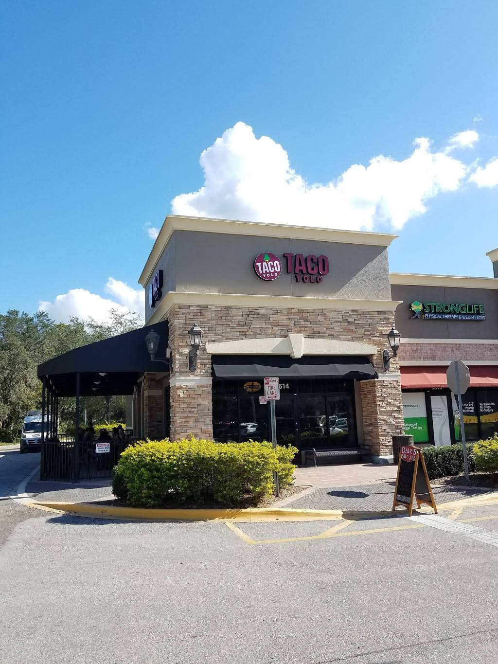 Taco YOLO FishHawk Ranch | restaurant | 5614 Fishhawk Crossing Blvd, Lithia, FL 33547, USA | 8139069656 OR +1 813-906-9656