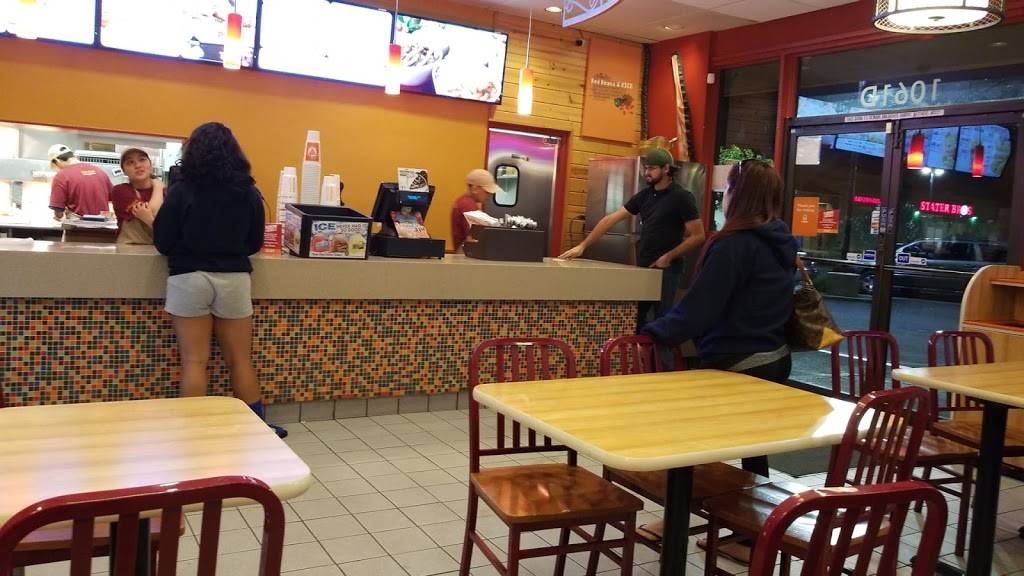 Popeyes Louisiana Kitchen | restaurant | 1061 N State College Blvd, Anaheim, CA 92806, USA | 7147760260 OR +1 714-776-0260