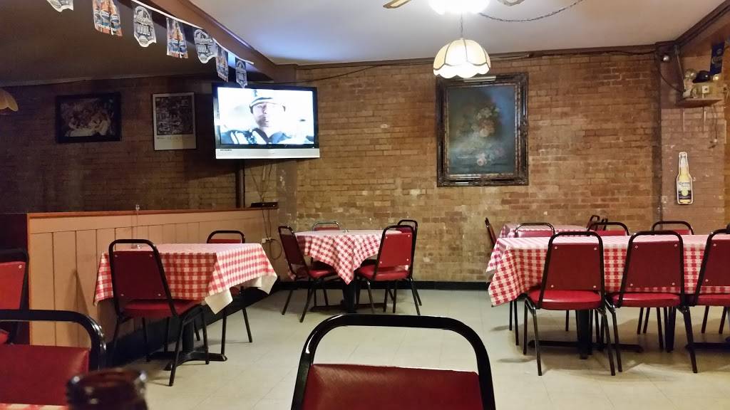Victors Pizza | restaurant | 110 W Van Dorn Ave, Holly Springs, MS 38635, USA | 6622526500 OR +1 662-252-6500