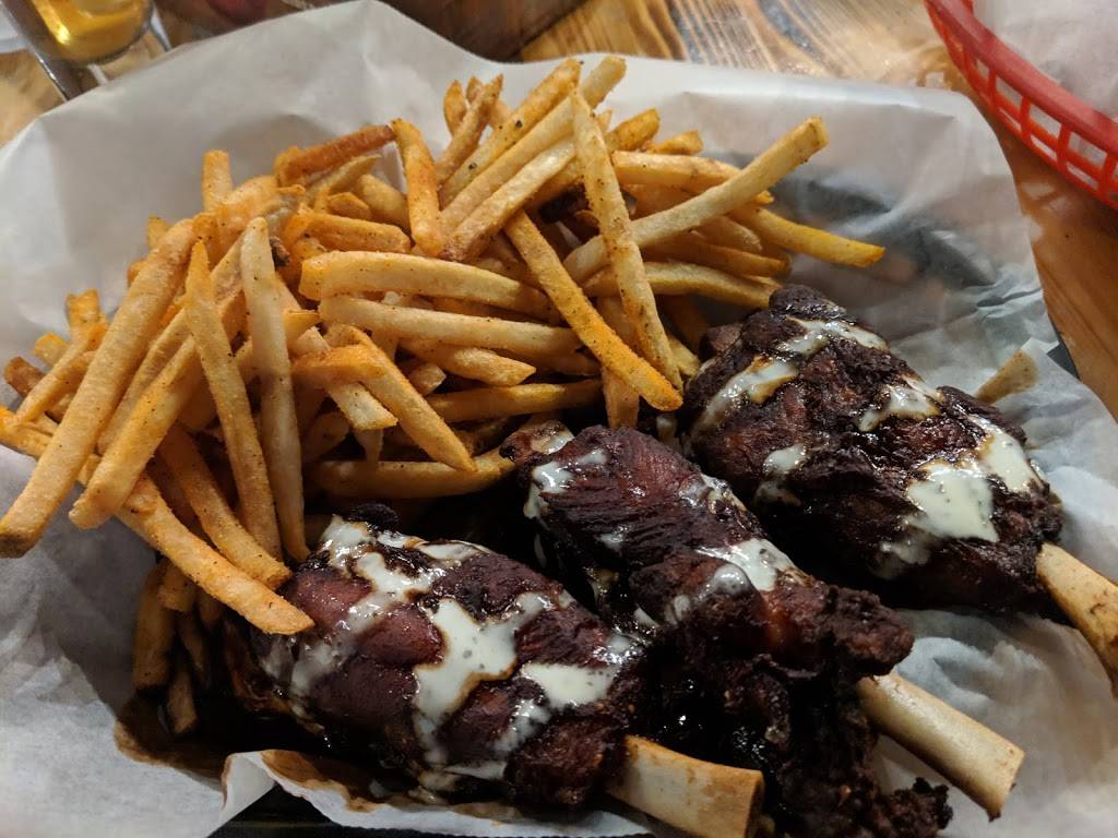 Redemption Alewerks | restaurant | 7035 E 96th St K, Indianapolis, IN 46250, USA | 3173483330 OR +1 317-348-3330