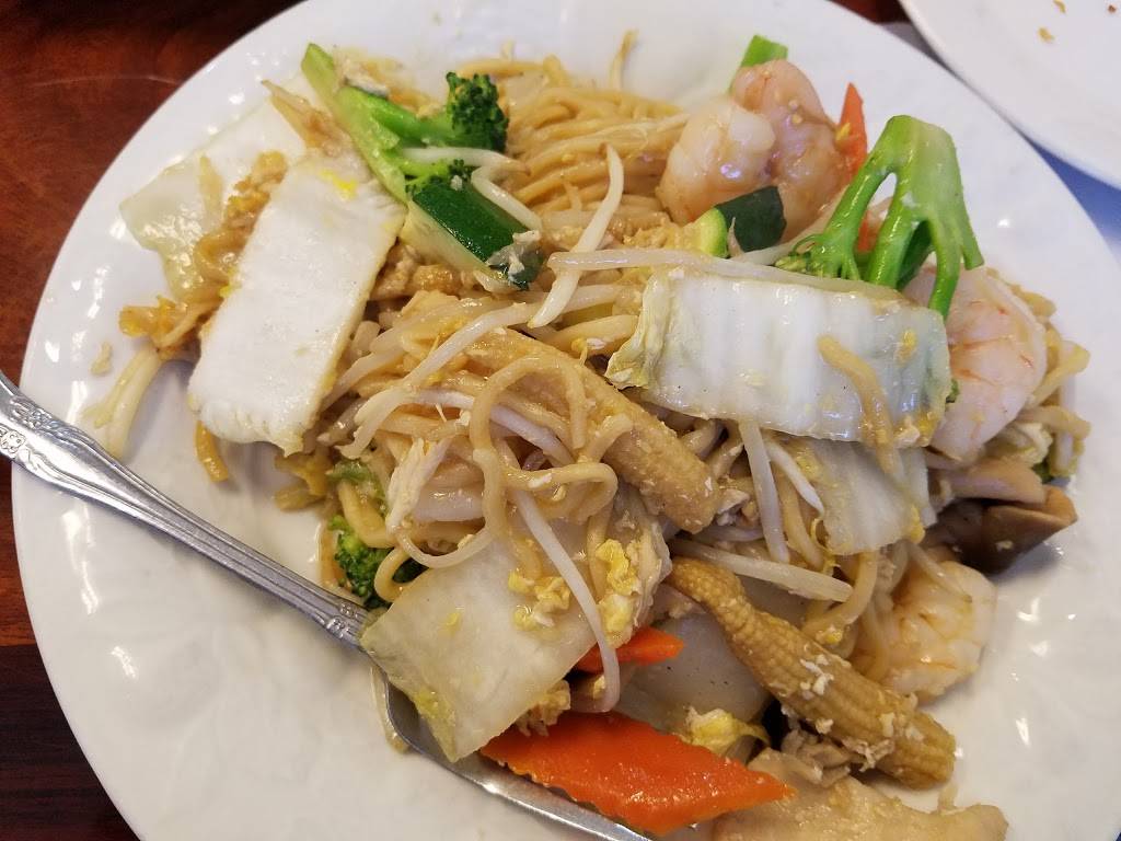 May’s | restaurant | 2088 Broadway, Redwood City, CA 94063, USA | 6505999413 OR +1 650-599-9413