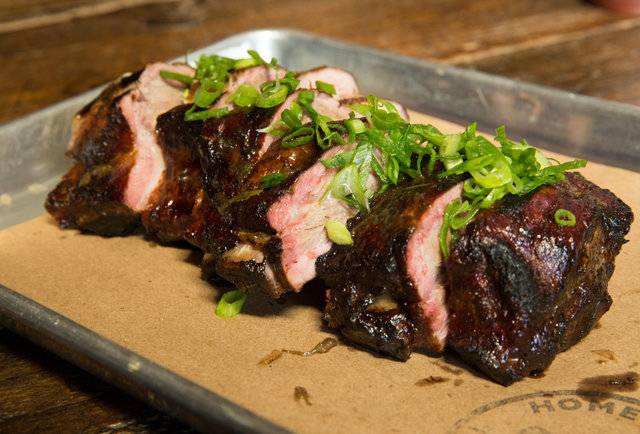 Hometown Bar-B-Que | restaurant | 454 Van Brunt St, Brooklyn, NY 11231, USA | 3472944644 OR +1 347-294-4644