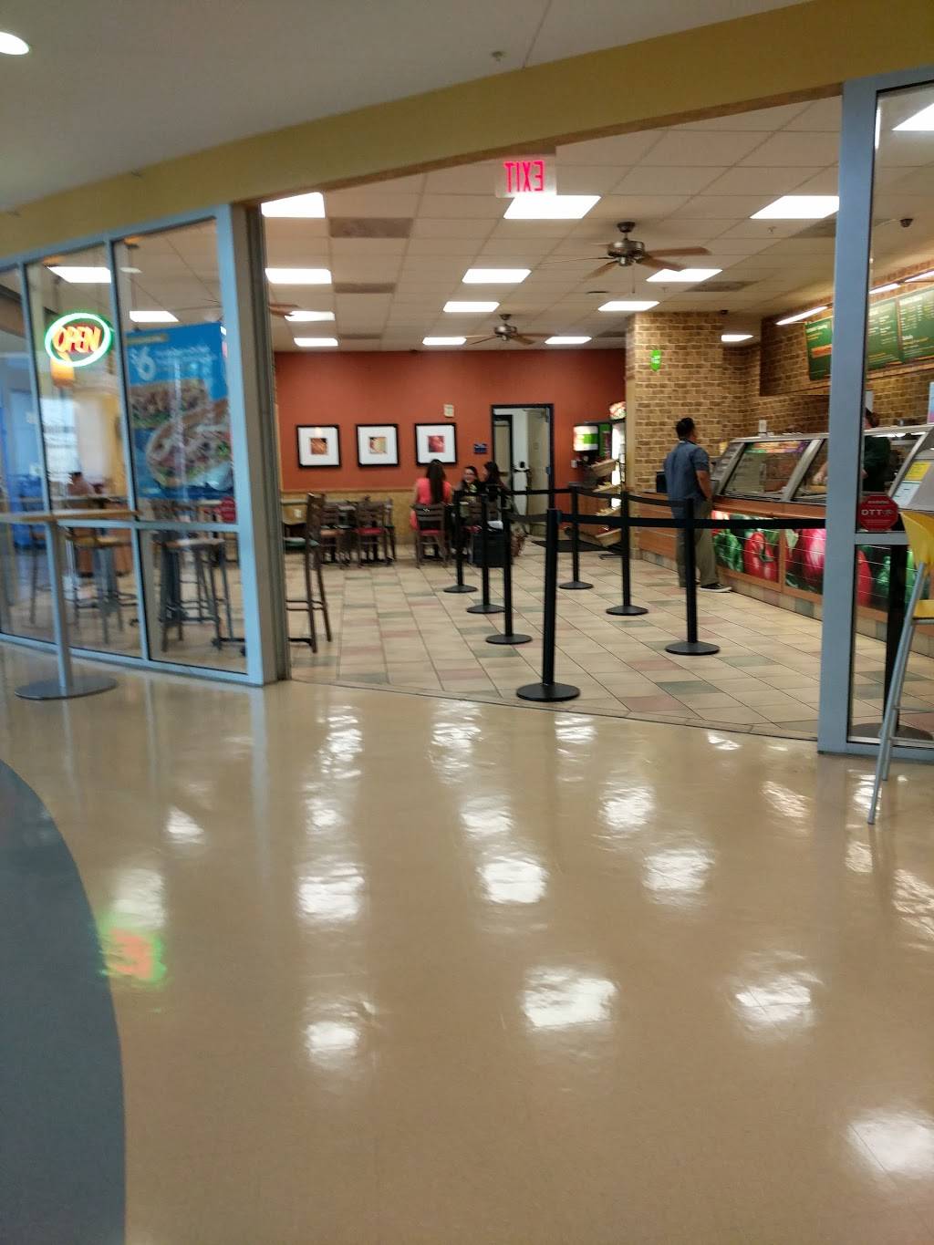 Subway Restaurants | restaurant | 4849 W Illinois Ave, Dallas, TX 75211, USA | 2148608664 OR +1 214-860-8664