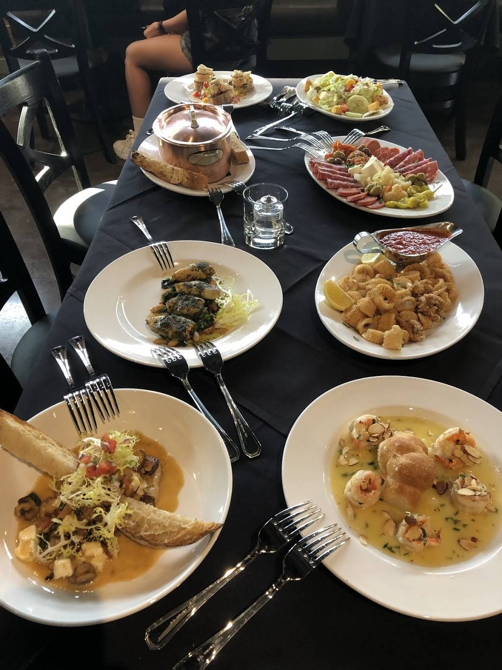 Buteras Restaurant of Bay Shore | restaurant | 8 Third Ave, Bay Shore, NY 11706, USA | 6313284948 OR +1 631-328-4948