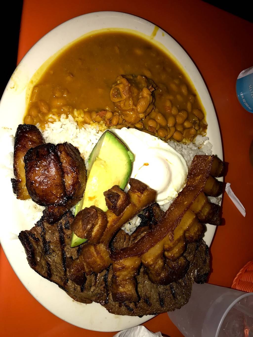 La Pollera Colorada II | restaurant | 8213 Northern Blvd, Flushing, NY 11372, USA | 7184246531 OR +1 718-424-6531